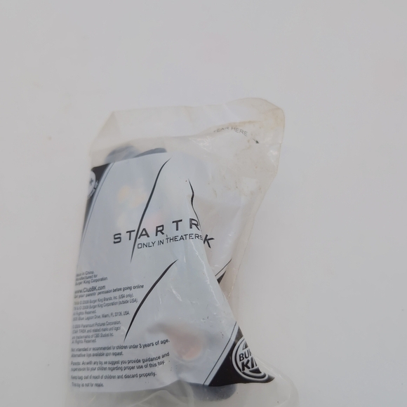 Lt Uhura Burger King Kids Club Star Trek toy - Picture 2 of 2